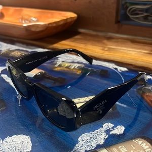 Prada Sunglasses Black
